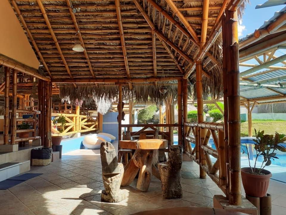 Hosteria La Chorrera Quito Kültér fotó